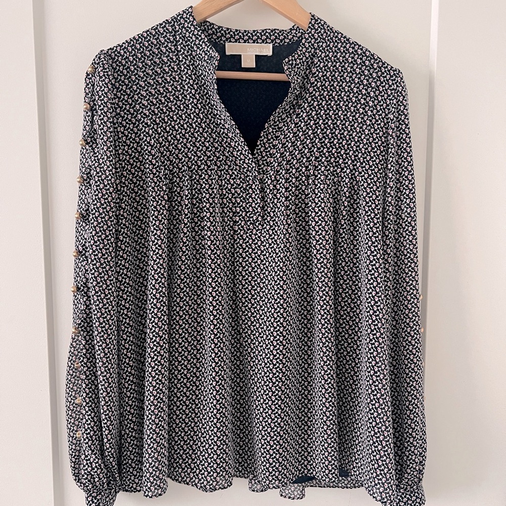 Michael Kors blouse size M